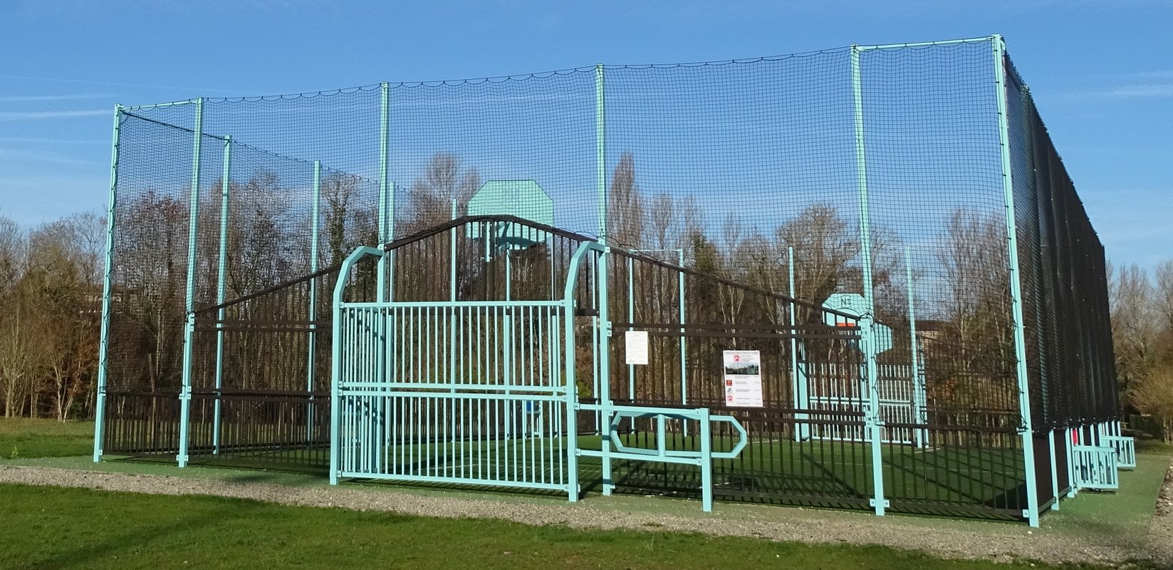 Façade du City Stade de la Plaine de Jeux