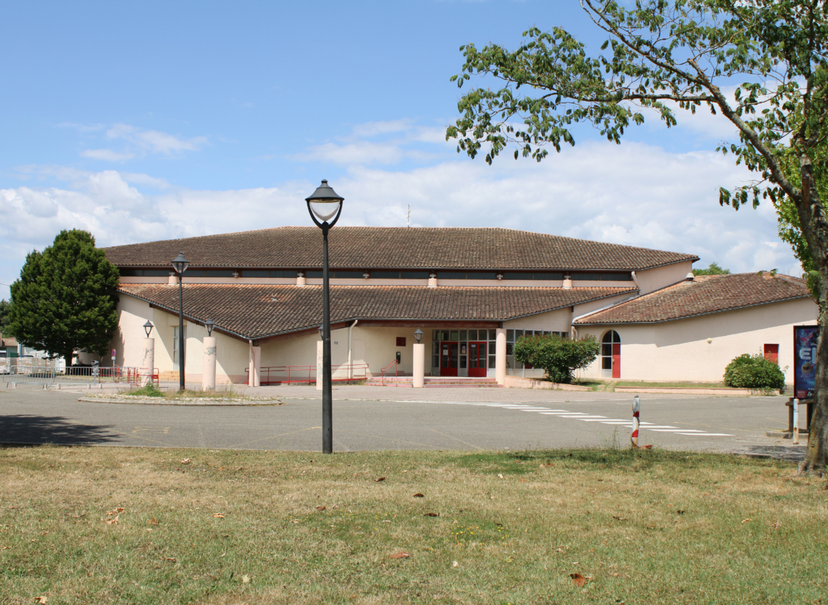 Façade du bâtiment de la salle polyvalente